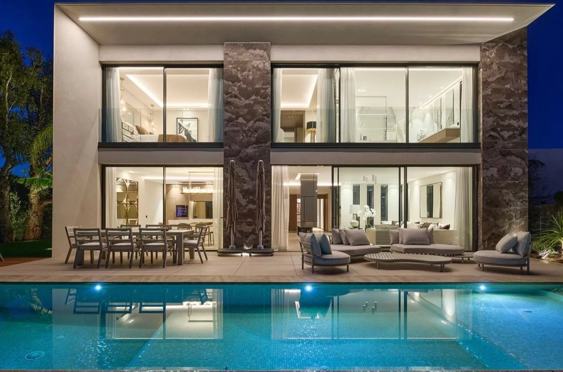 House in Saint Nicolas, Cannes, France 2 - 16282432