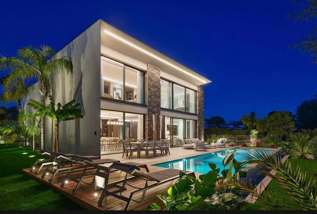 House in Saint Nicolas, Cannes, France 1 - 16282432