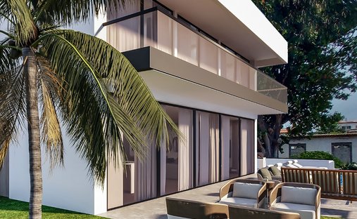 Villa in Santa Luzia, Madeira, Portugal 1