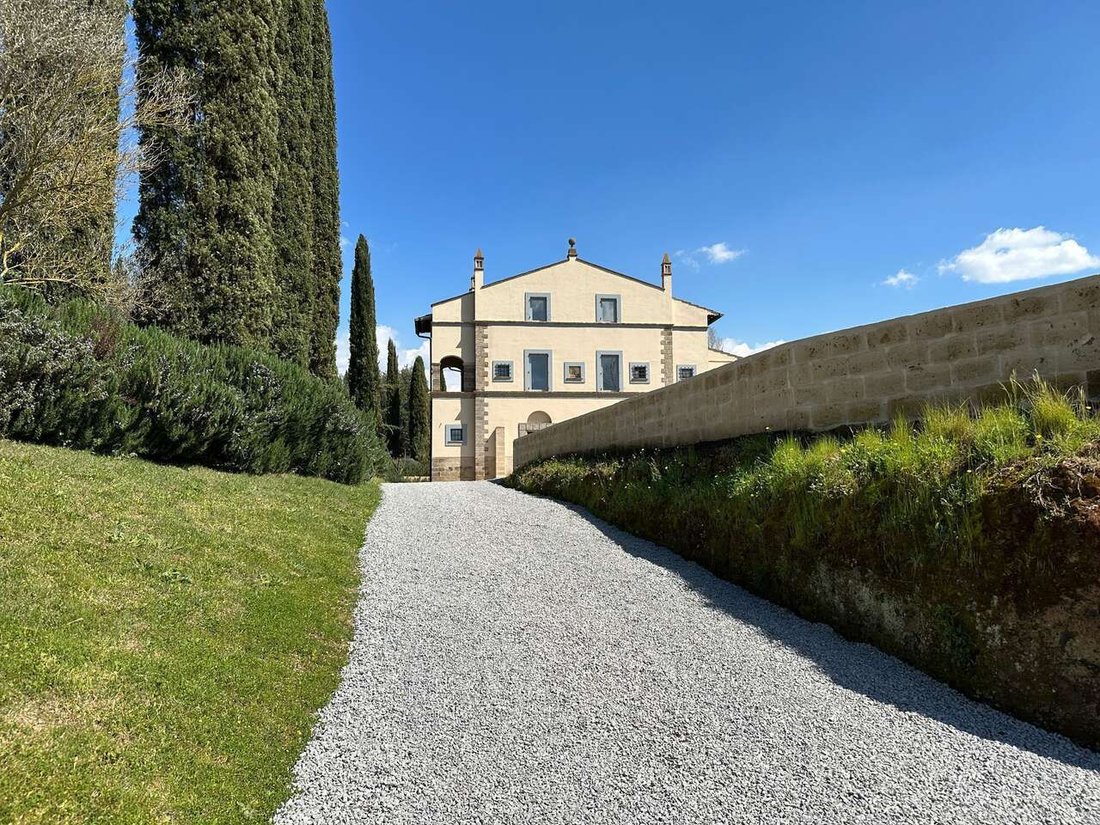 Country House in Vetralla, Lazio, Italy 2 - 12010520