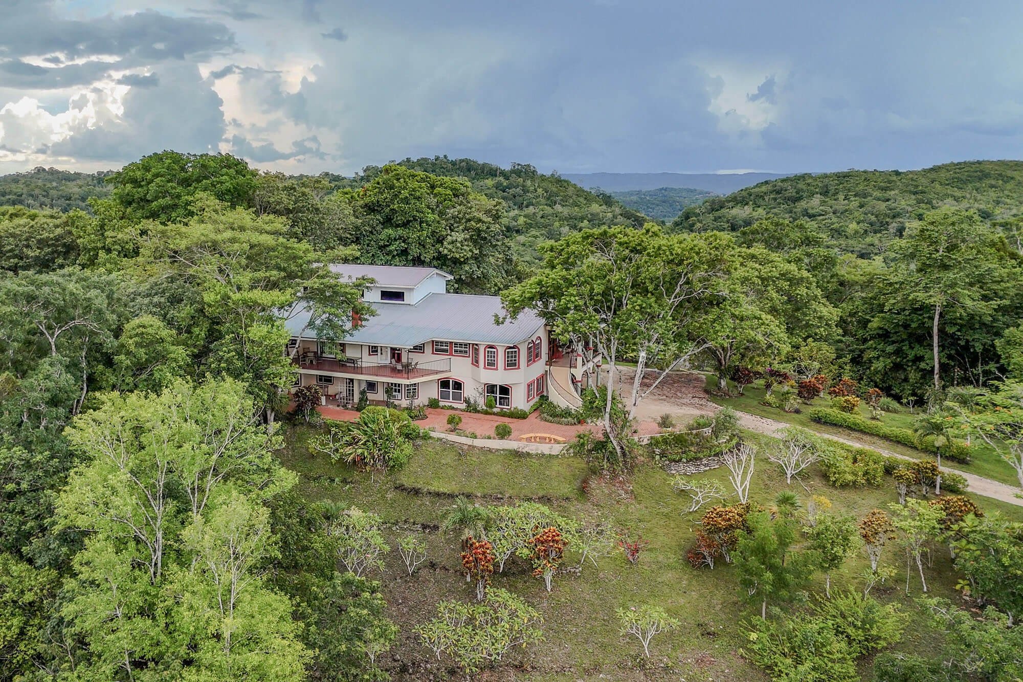 Luxurious mountaintop estate with breathtaking views