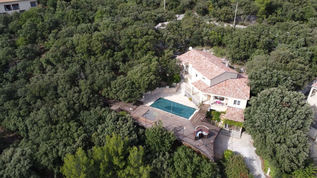 House in Venasque, Provence-Alpes-Côte d'Azur, France 3 - 16284608