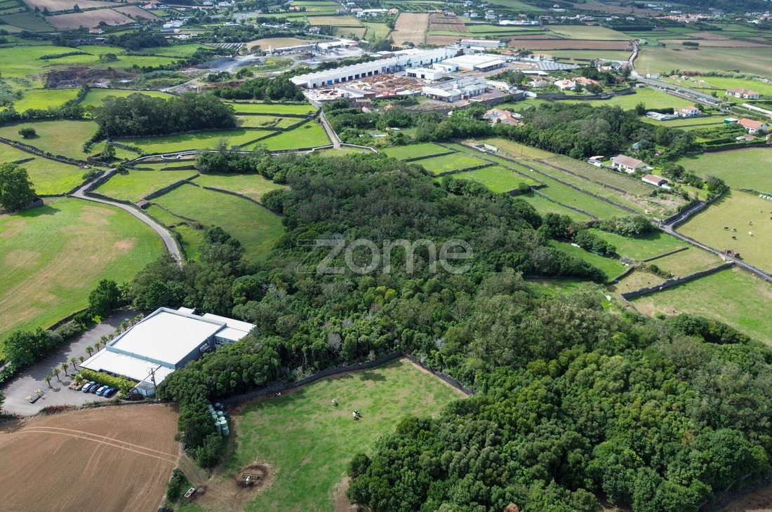 Land in Rabo de Peixe, Azores, Portugal 3 - 16285280