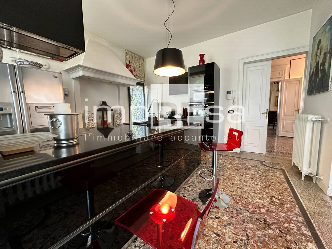 Villa in Passeggi - Ospedale San Camillo, Treviso, Italy 5 - 16285260