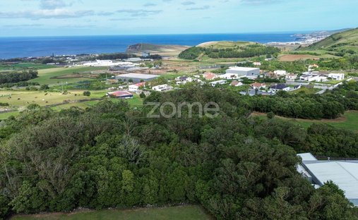 Land in Rabo de Peixe, Azores, Portugal 1