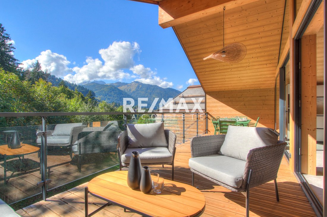 Chalet in Montriond, Auvergne-Rhône-Alpes, France 3 - 15429709