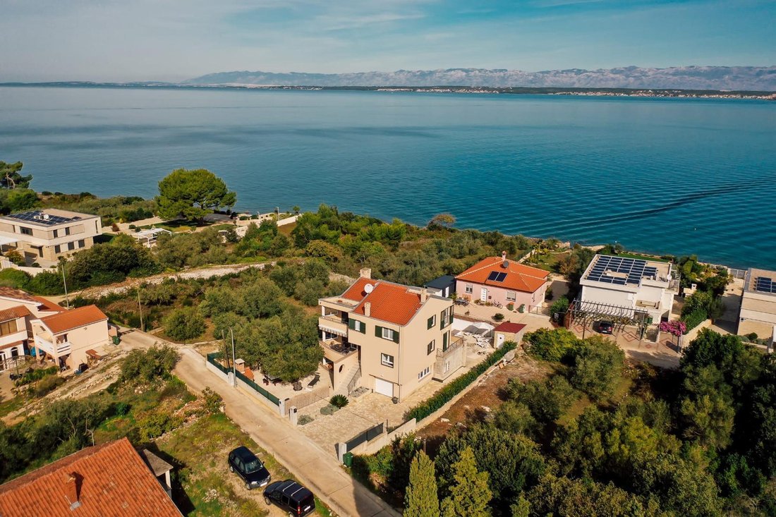Villa in Sutomiscica, Zadar County, Croatia 5 - 16284920