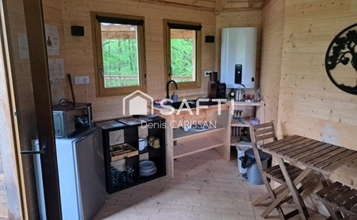 Castle for Sale in Lunas, Nouvelle-Aquitaine, France