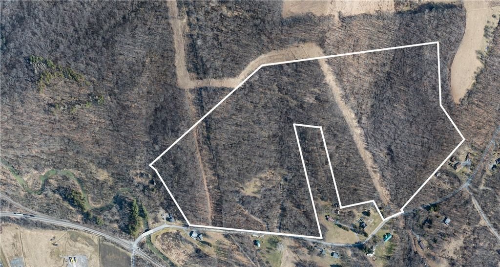 Farm Ranch in Evans City, Pennsylvania, United States 1 - 16285415