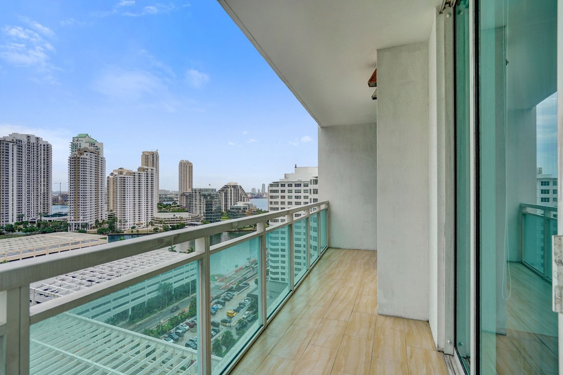 Condo in Miami, Florida, United States 2 - 16285739