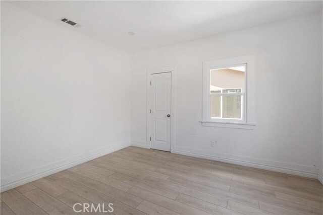 Los Angeles, California, United States 2 - 16284194
