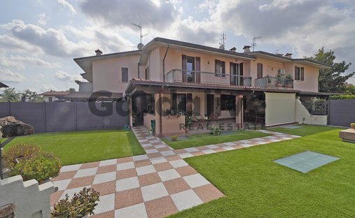House in Lugana, Sirmione, Lombardy 1