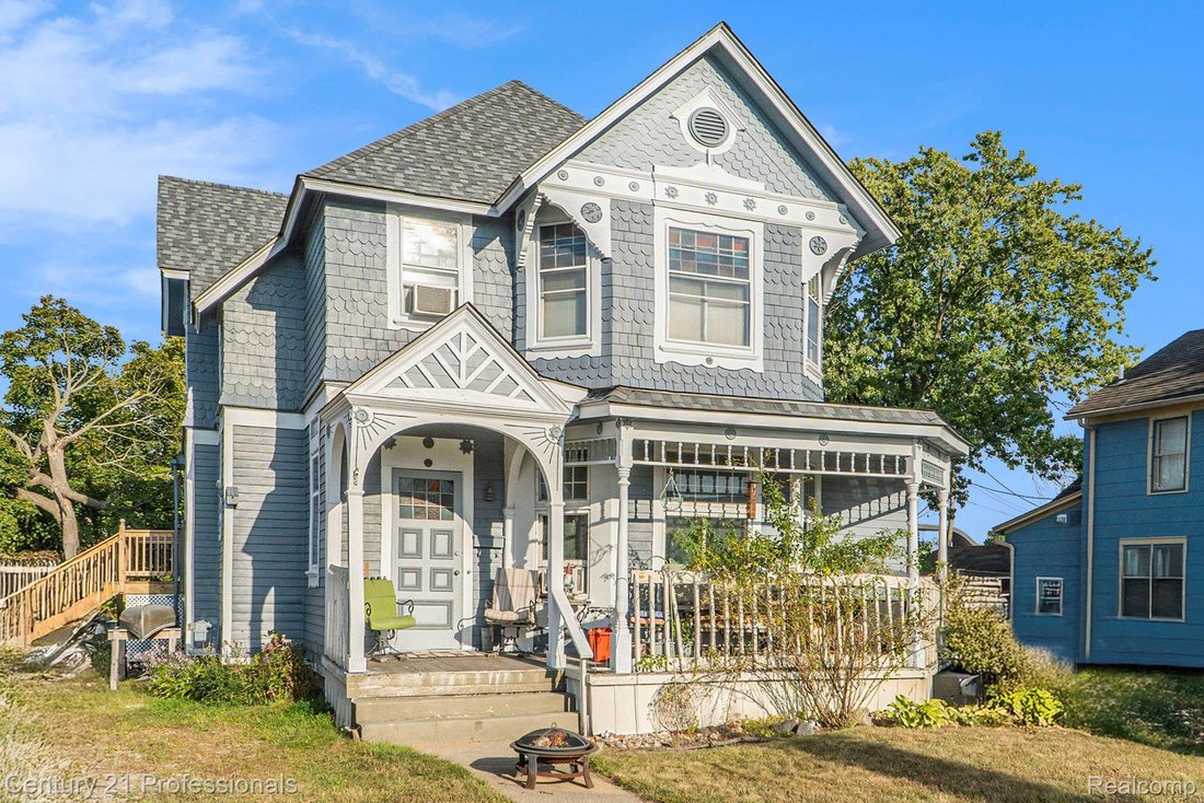 House in Rochester, Michigan, United States 4 - 16283978