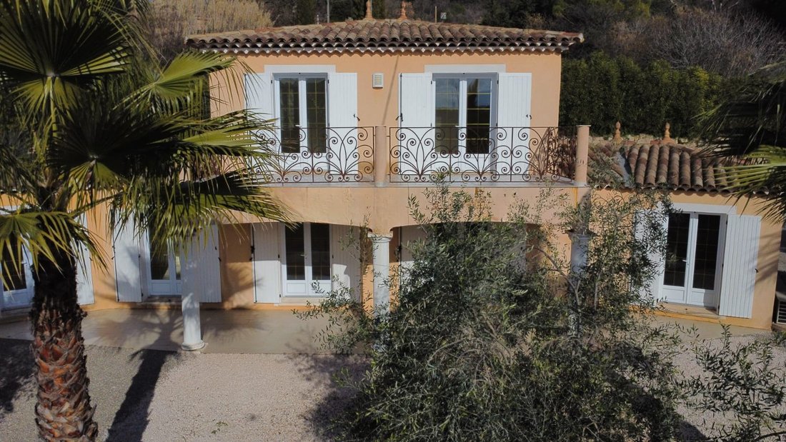 House in La Motte, Provence-Alpes-Côte d'Azur, France 3 - 16287203