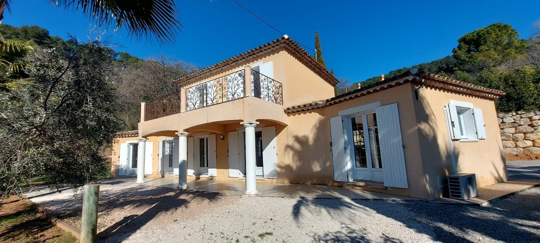 House in La Motte, Provence-Alpes-Côte d'Azur, France 4 - 16287203