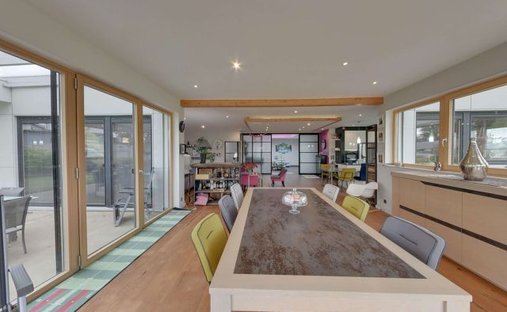 Castle for Sale in Lesneven, Brittany, France