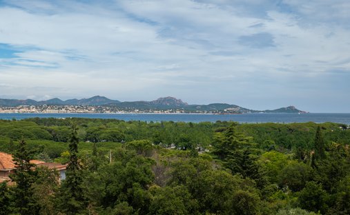 Apartment in Exterieurs, Frejus, France 1