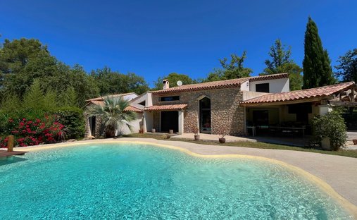 Estate in Saint Jaume, Draguignan, France 1
