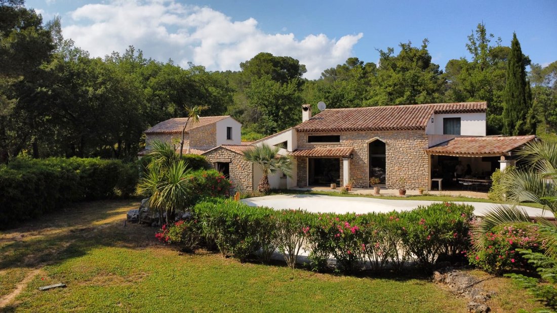 Estate in Saint Jaume, Draguignan, France 3 - 16287622