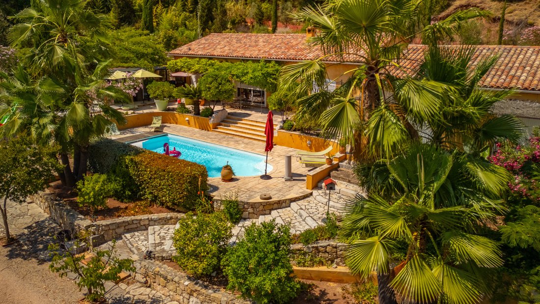 House in La Motte, Provence-Alpes-Côte d'Azur, France 3 - 16287433