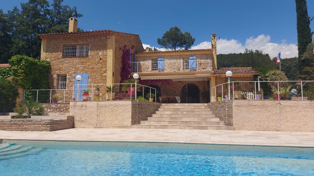 Estate in La Motte, Provence-Alpes-Côte d'Azur, France 1 - 16286862