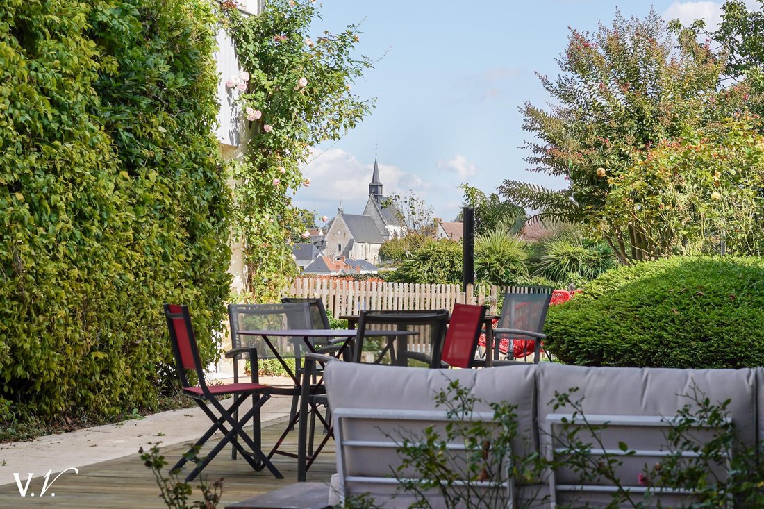Estate in Francueil, Centre-Val de Loire, France 2 - 16172538