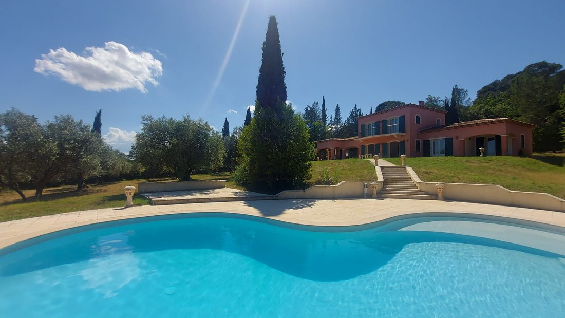 Estate in La Motte, Provence-Alpes-Côte d'Azur, France 2 - 16287596