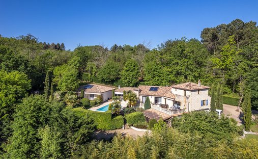Castle for Sale in Cornillé, Brittany, France