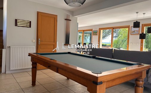 Castle for Sale in Étretat, Normandy, France