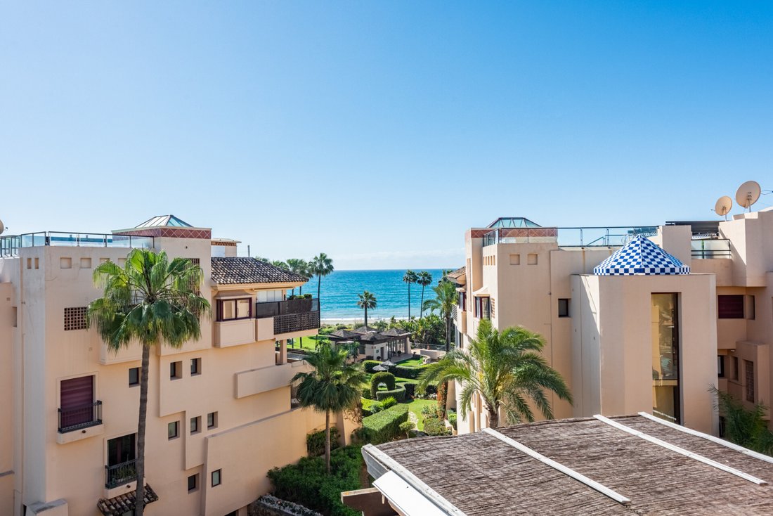 Apartment in Cancelada, Estepona, Andalusia 5 - 15623354