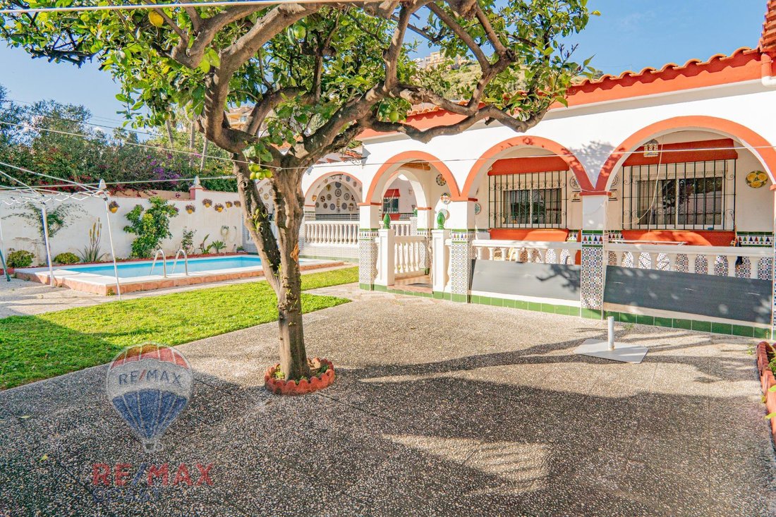 Villa in Rincon de la Victoria, Andalusia, Spain 2 - 16287972