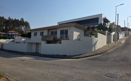 Villa en Santa Maria da Feira, Distrito de Aveiro, Portugal 1