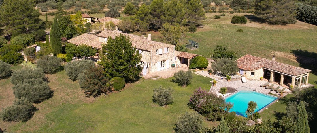 Villa in Lauris, Provence-Alpes-Côte d'Azur, France 3 - 16287110