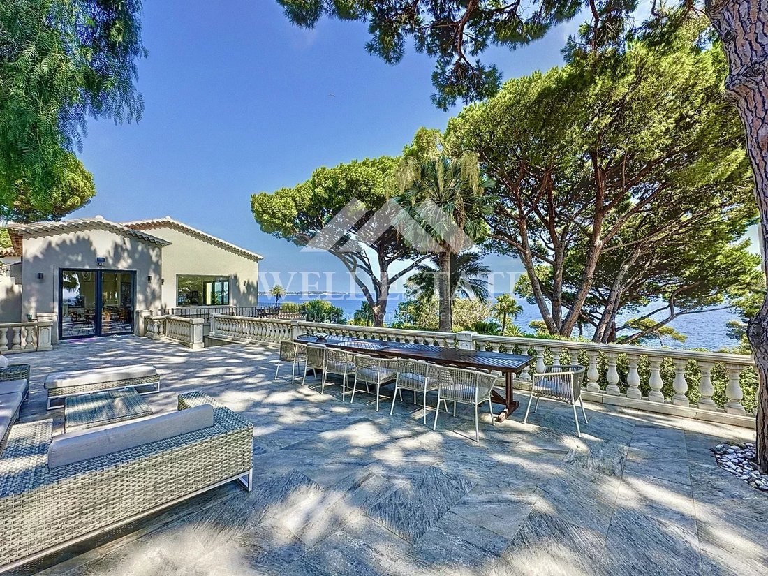 Villa in Cannes, Provence-Alpes-Côte d'Azur, France 4 - 16286113