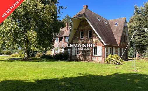 Castle for Sale in Étretat, Normandy, France