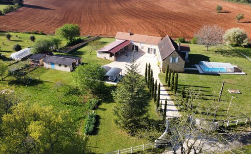 Anwesen in Sainte-Alvère, Val de Louyre et Caudeau, Frankreich 1