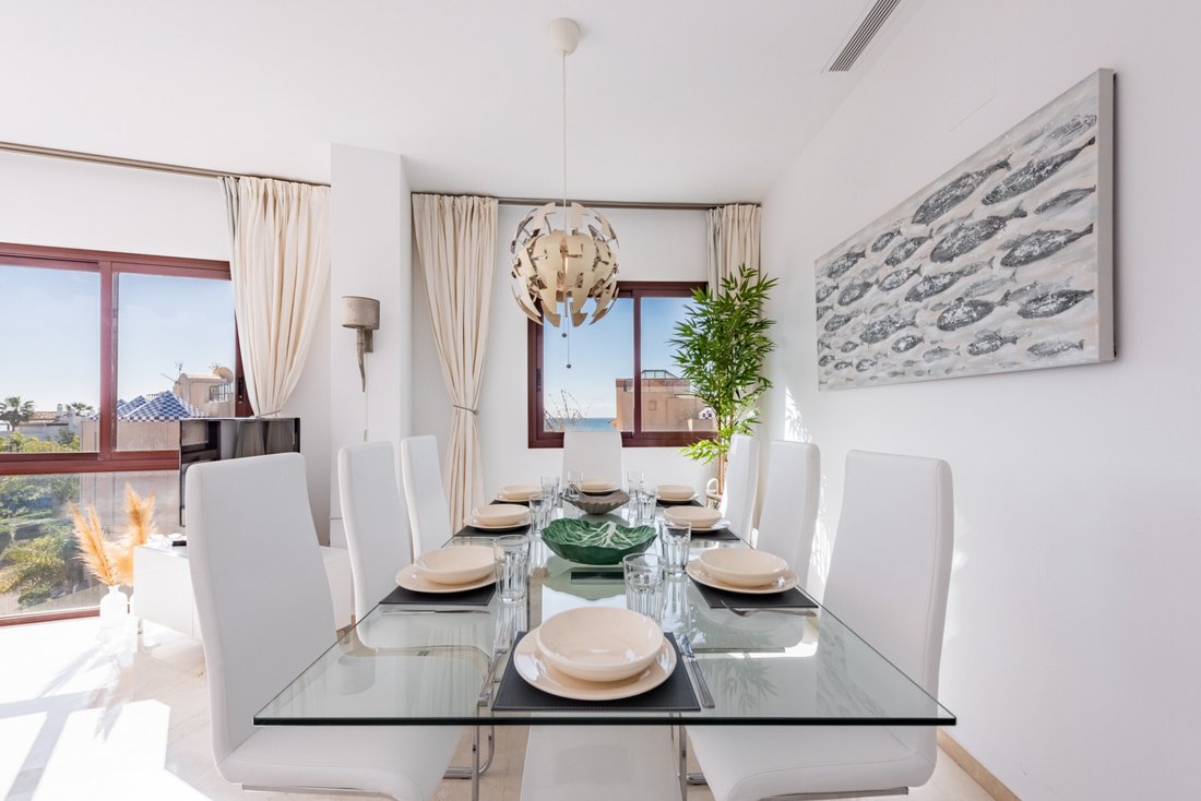 Apartment in Cancelada, Estepona, Andalusia 4 - 15623354