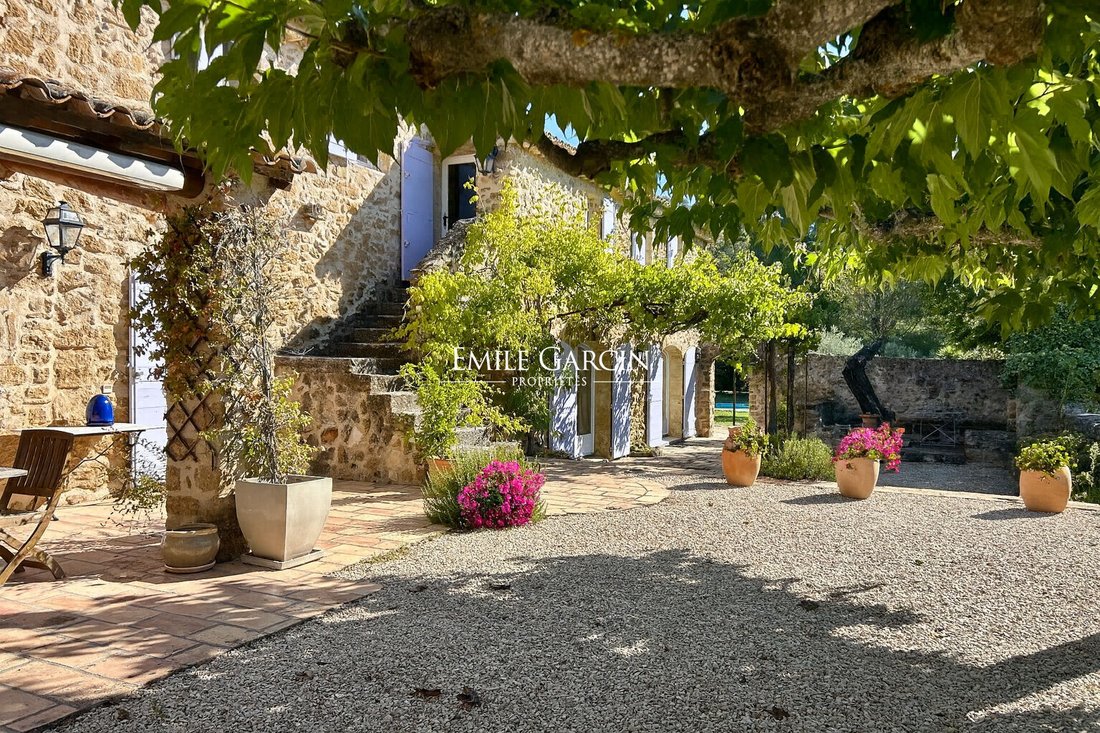 Villa in Lauris, Provence-Alpes-Côte d'Azur, France 5 - 16287110