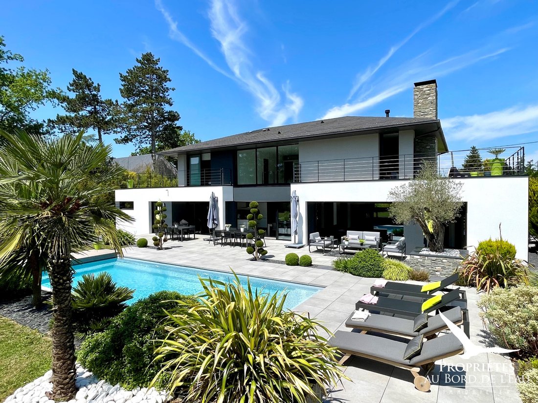 House in La Chapelle-sur-Erdre, Pays de la Loire, France 1 - 16286635
