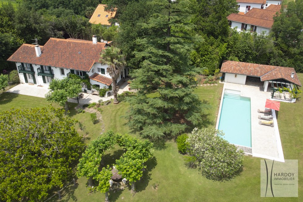 Estate in Ascain, Nouvelle-Aquitaine, France 1 - 16286879