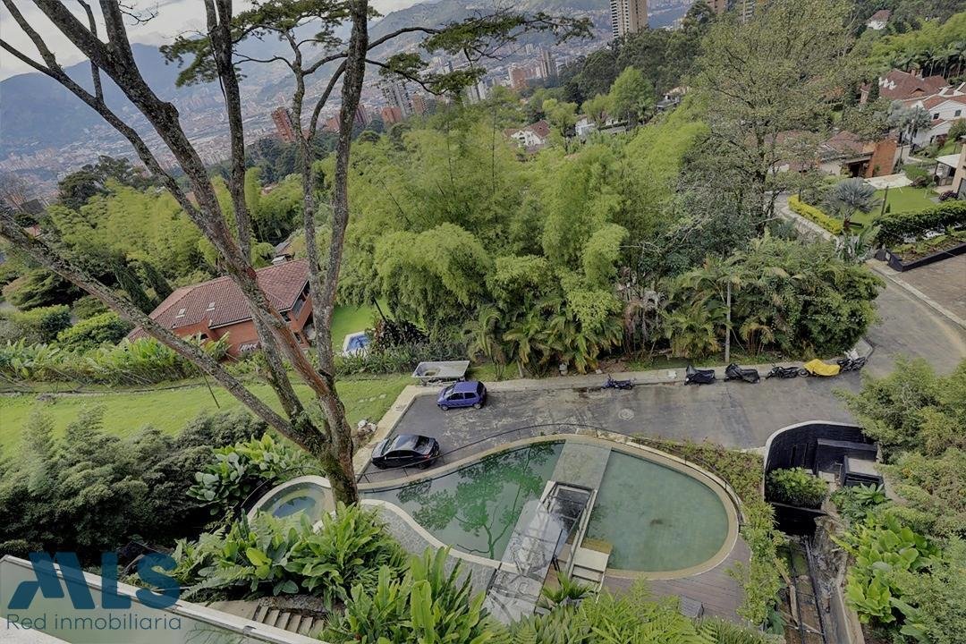 House in Medellín, Antioquia, Colombia 2 - 16286961