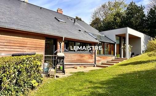 Castle for Sale in Étretat, Normandy, France