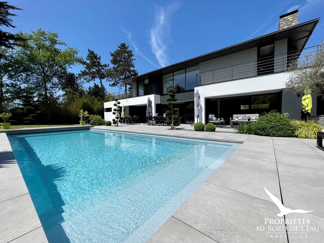 House in La Chapelle-sur-Erdre, Pays de la Loire, France 3 - 16286635