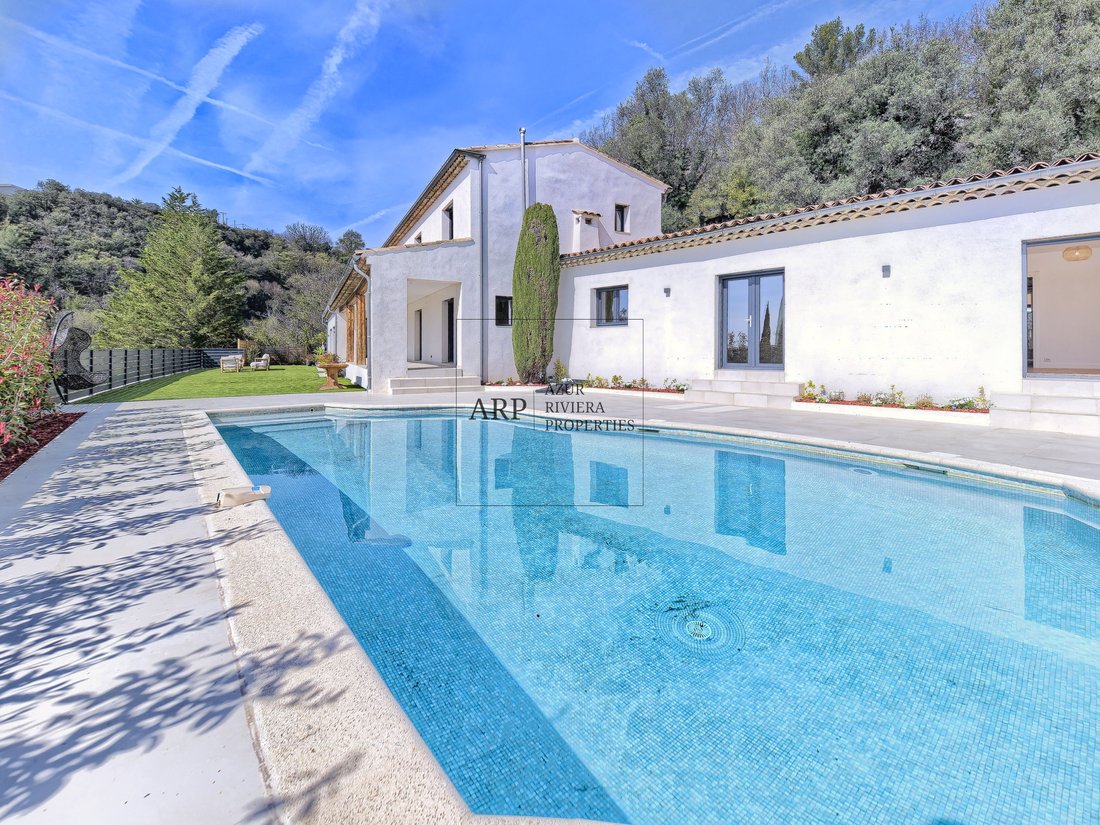 Villa in Tourrettes-sur-Loup, Provence-Alpes-Côte d'Azur, France 4 - 16286552