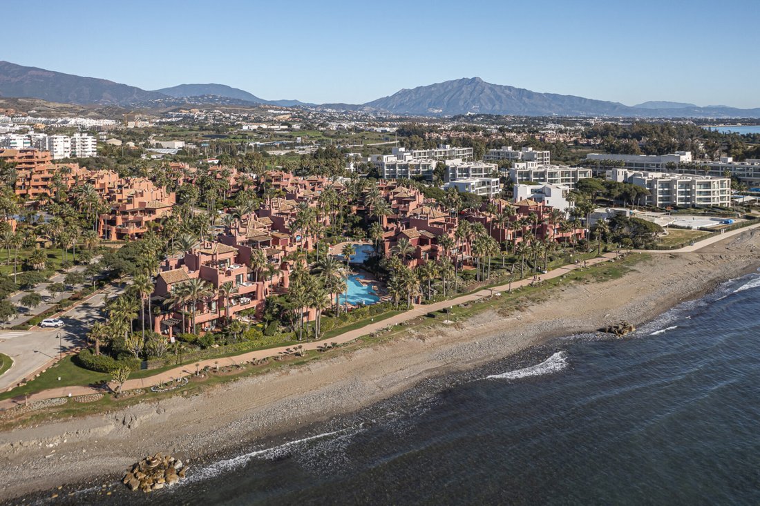 Apartment in Gualdalmansa, Estepona, Andalusia 3 - 16286094