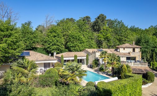 Castle for Sale in Cornillé, Brittany, France