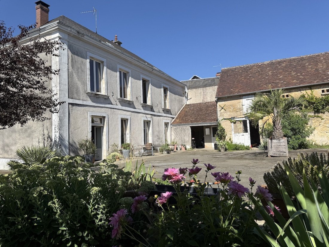 House in Bellême, Normandy, France 1 - 16287029