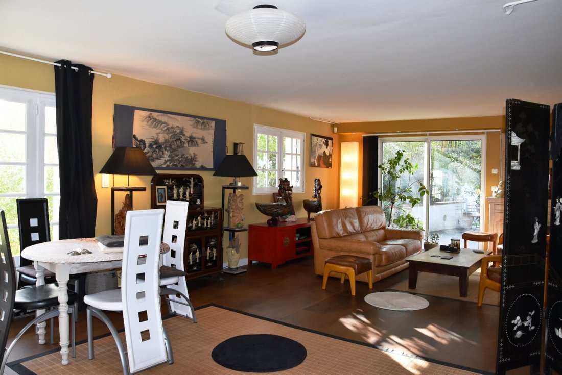 House in Casse Martin, L'Isle-Jourdain, France 2 - 16286592