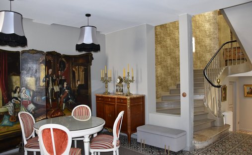 19 Th C Castle Outbuildings, Stabbles, Pool