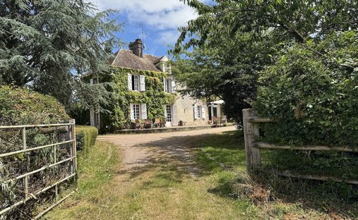 Castle for Sale in Argentan, Normandy, France